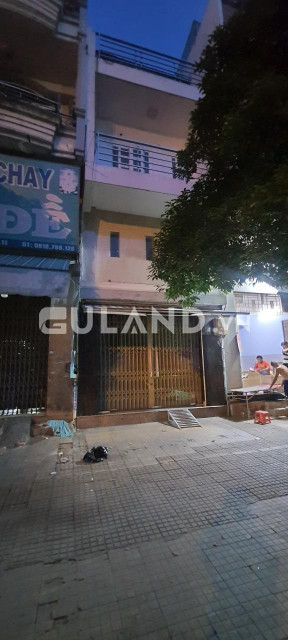 cho thuê nhà mặt tiền đường lạc long quân