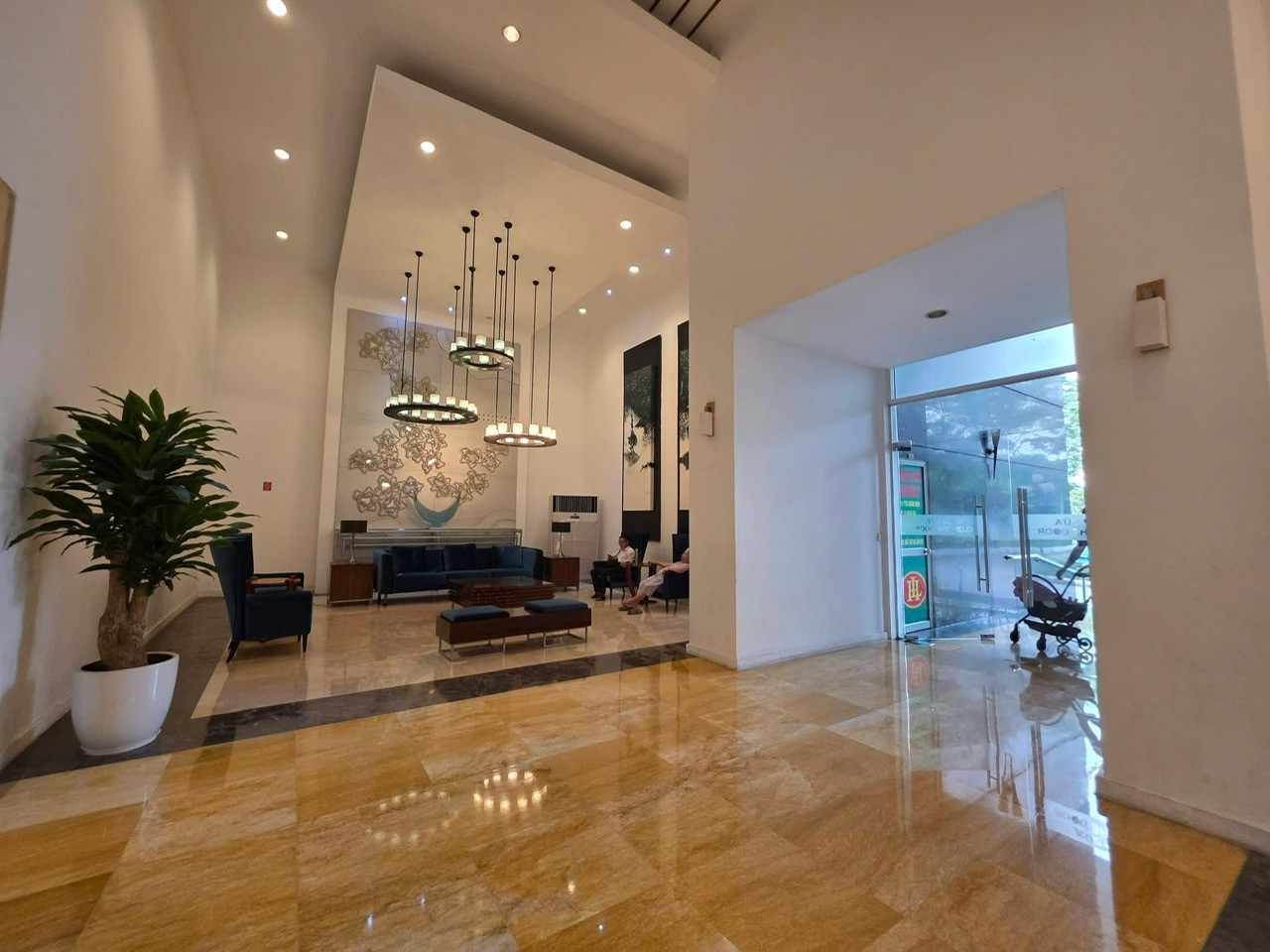 Chung cư cao cấp KĐT Nam Thăng Long, Ciputra, Dt 153m2, giá 14.2 tỷ.