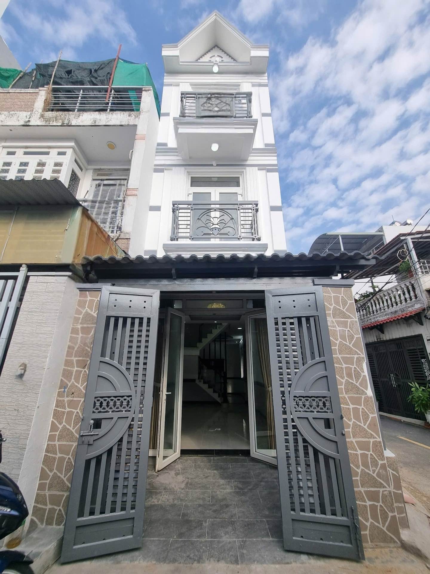 Bán Nhà riêng 44m² thổ cư 44m² giá 4.6 tỷ tại Đường Lâm Thị Hố Phường Trung Mỹ Tây Quận 12 TP. Hồ Chí Minh