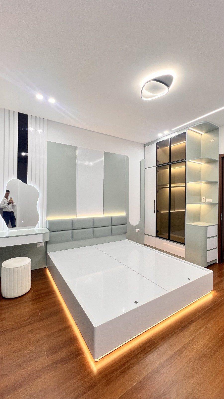 Bán nhà Láng 30m² full thổ cư ngang 4.6m giá 8.5 tỷ tại Đường Láng Phường Đống Đa (MUA/BÁN BĐS nhắn tin Zalo 0862299066)
