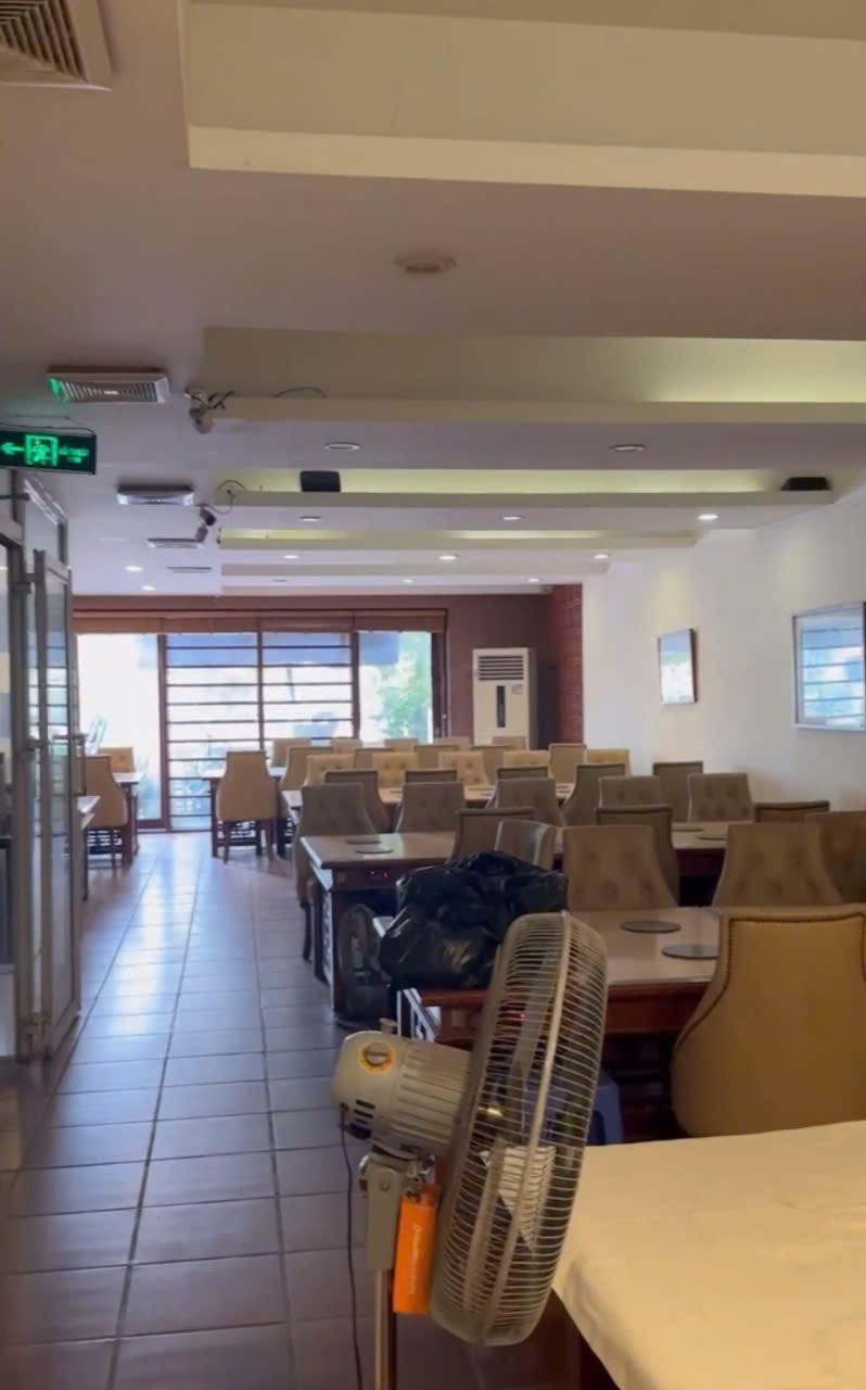 Cho thuê nhà MP đường Láng, Đống Đa 150M x 4T THANG MÁY, KD NHÀ HÀNG giá 120tr