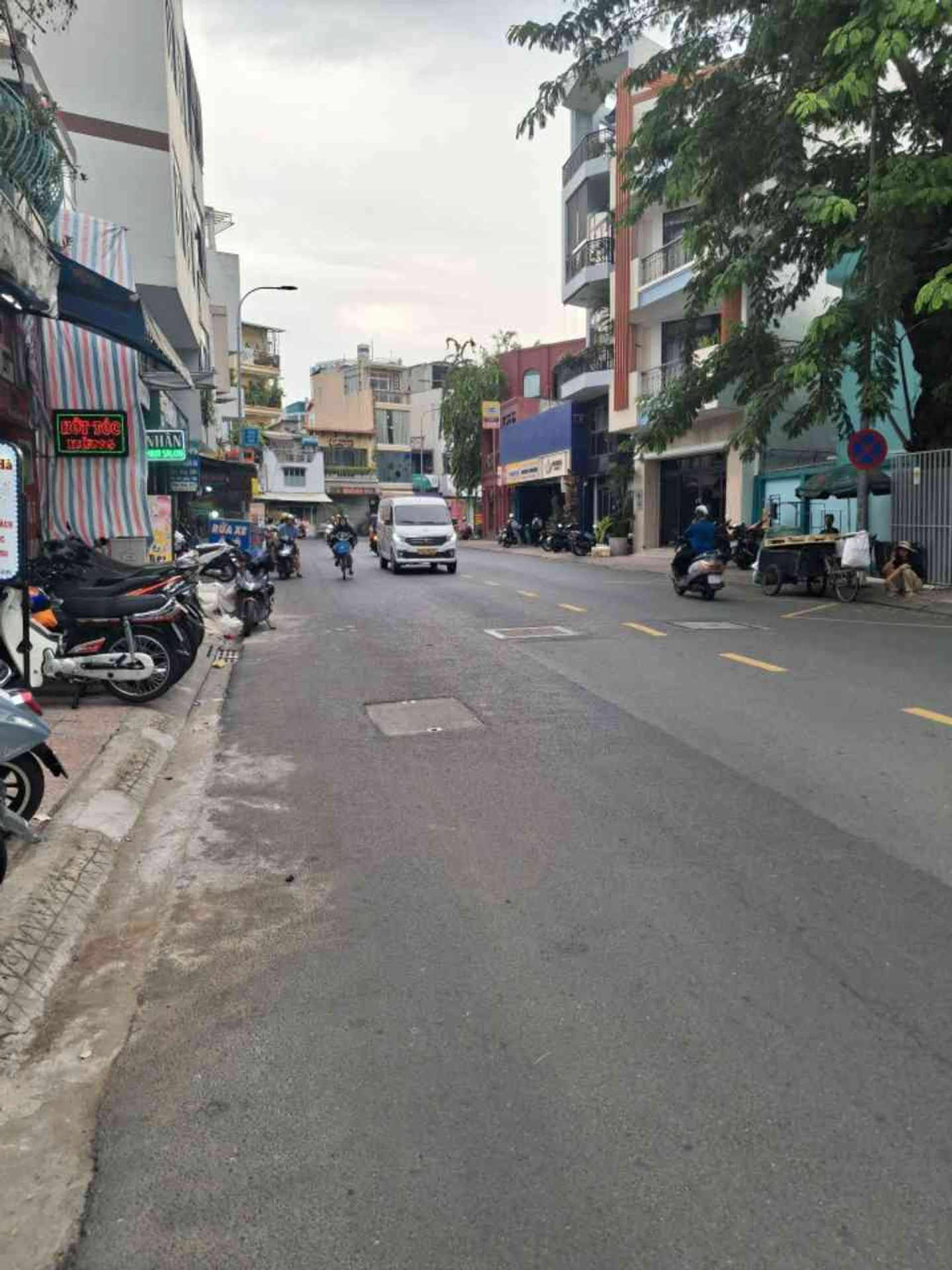 Nhà mặt tiền kinh doanh 12m Lê Bình - Khu Vip sân bay - 38m2 - Nhỉnh 9 tỷ