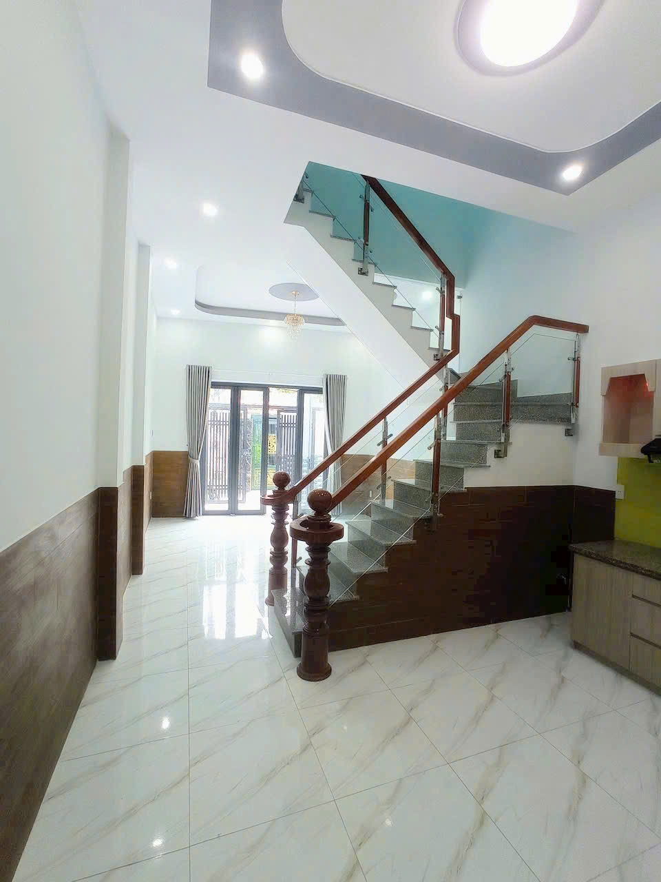 Cần bán nhà hẻm Lê Cơ - P. An Lạc - Bình tân DT 4 x 10m, 2 tầng, sổ hồng - gọi ngay giá tốt