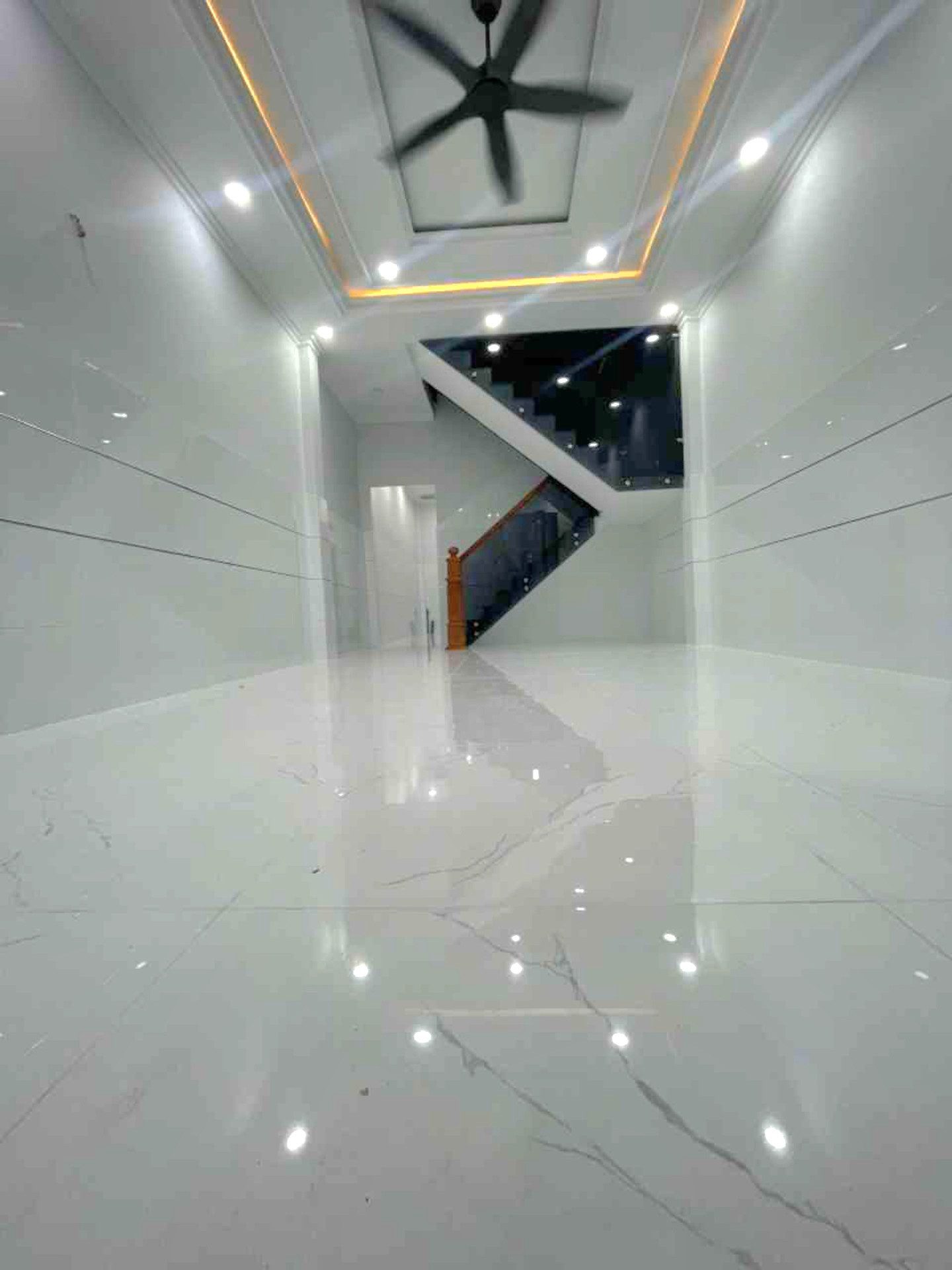 BÁN NHÀ SÁT AN DƯƠNG VƯƠN.G - KDC NAM HÙNG VƯƠN.G - HẺM XE HƠI ( 4X13M )