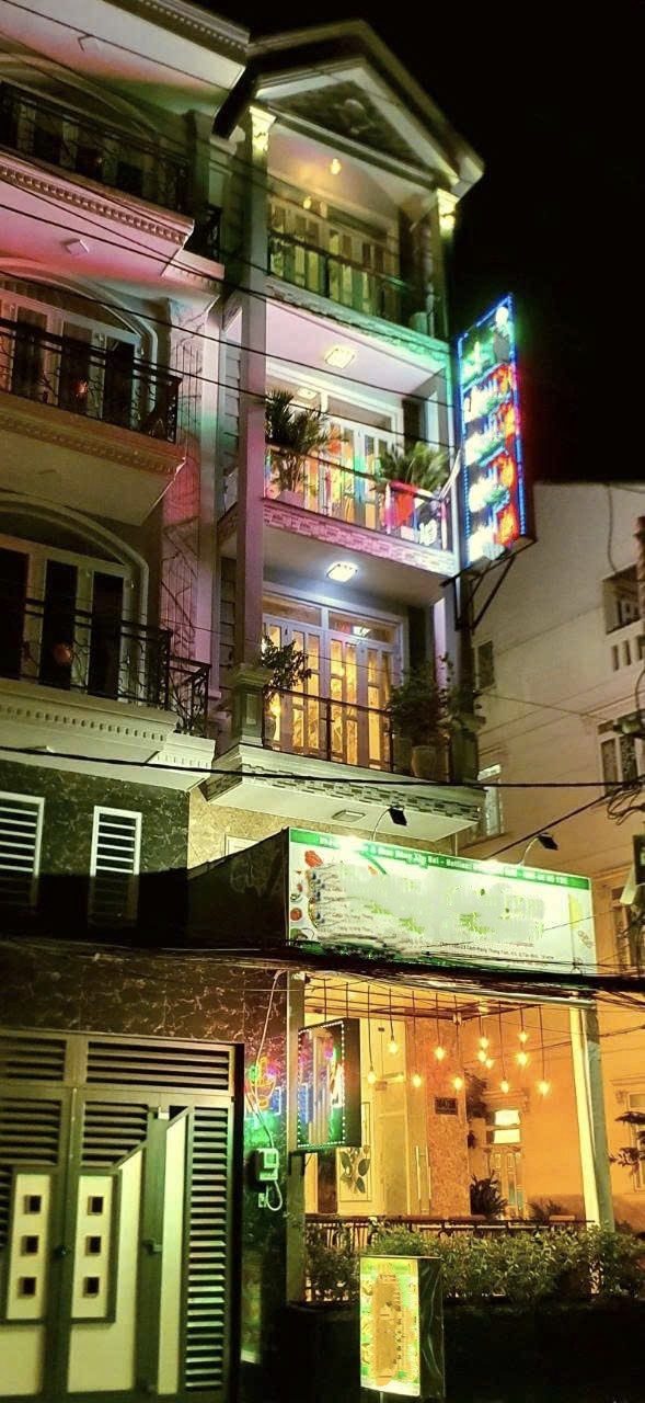 Nhà Lô góc tiện ở và kinh doanh, gần chợ, 5 tầng BTCT, 229m², Lê Đình Cẩn, Bình Tân, 7,6tỷ