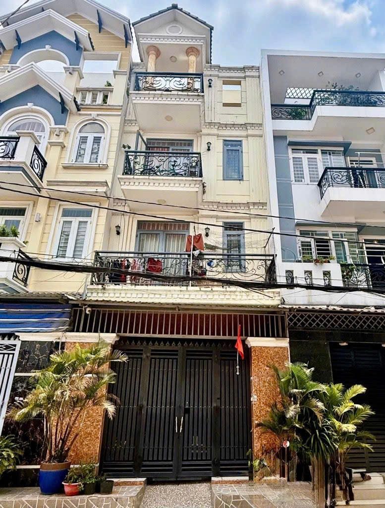 Bán nhà 60m² (5m x 12m x 4 tầng) giá 6.45 tỷ Đường Lê Đình Cẩn Phường Tân Tạo