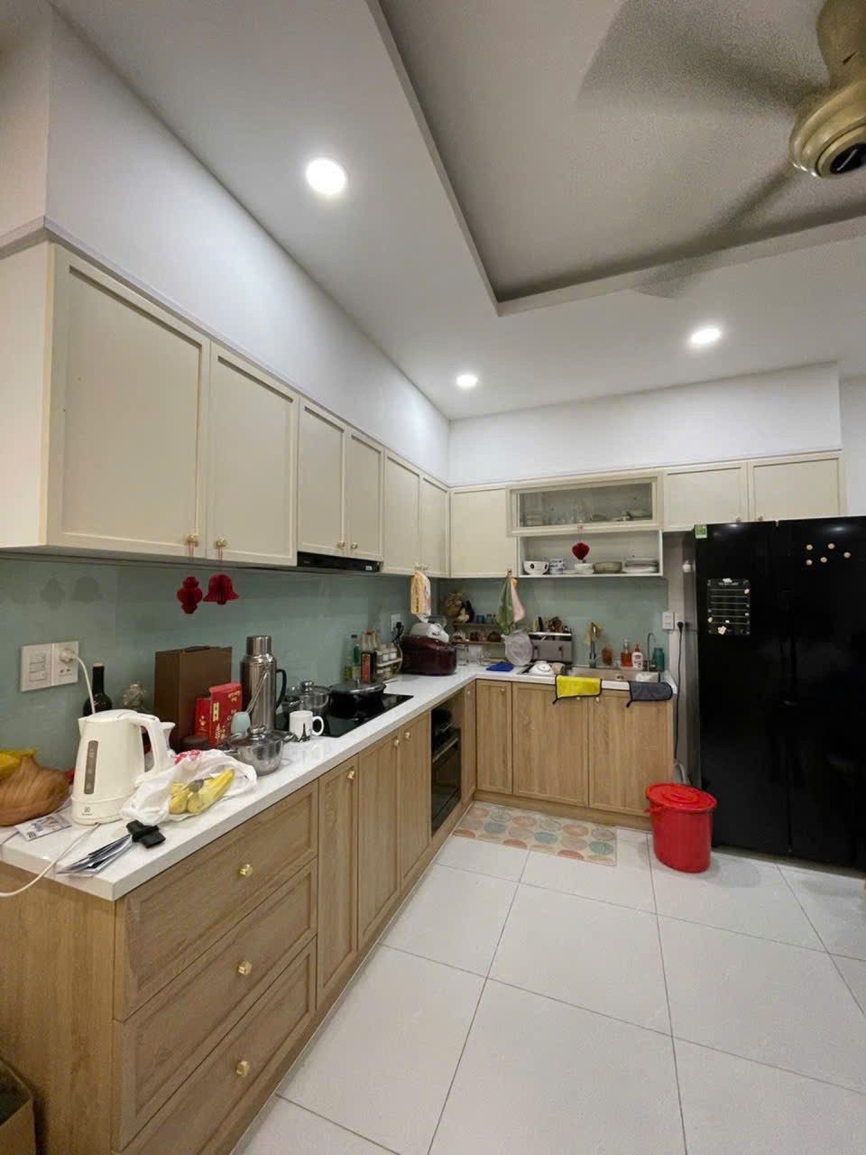 Bán Nhà Lê Đình Cẩn, Phường Tân Tạo, Bình Tân - Sổ Hồng Riêng - 52m² - Hẻm 6m - Giá 5,27 Tỷ