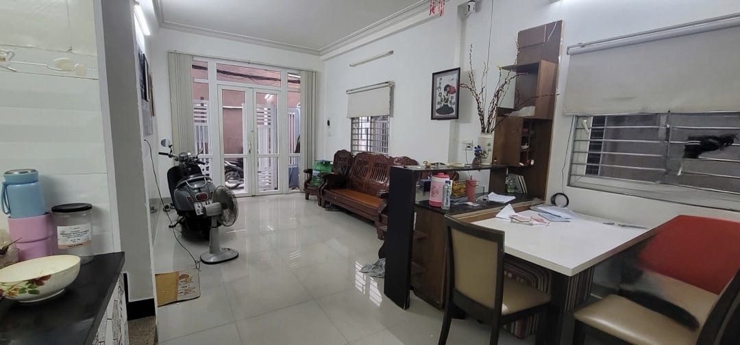 💥Nhà 2 Tầng- Lô Góc- 3 Mặt Thoáng- Kiệt Lê Duẩn- Gần Chợ Cồn- Diện Tích: 55m2( Ngang 6,6m nở hậu)