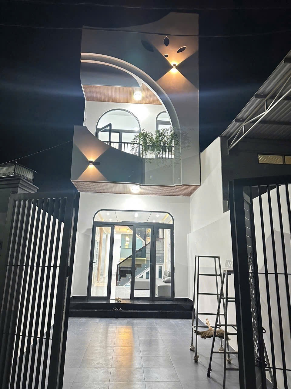 🌿 Nhà mê hẻm 220 Lê Duẩn db