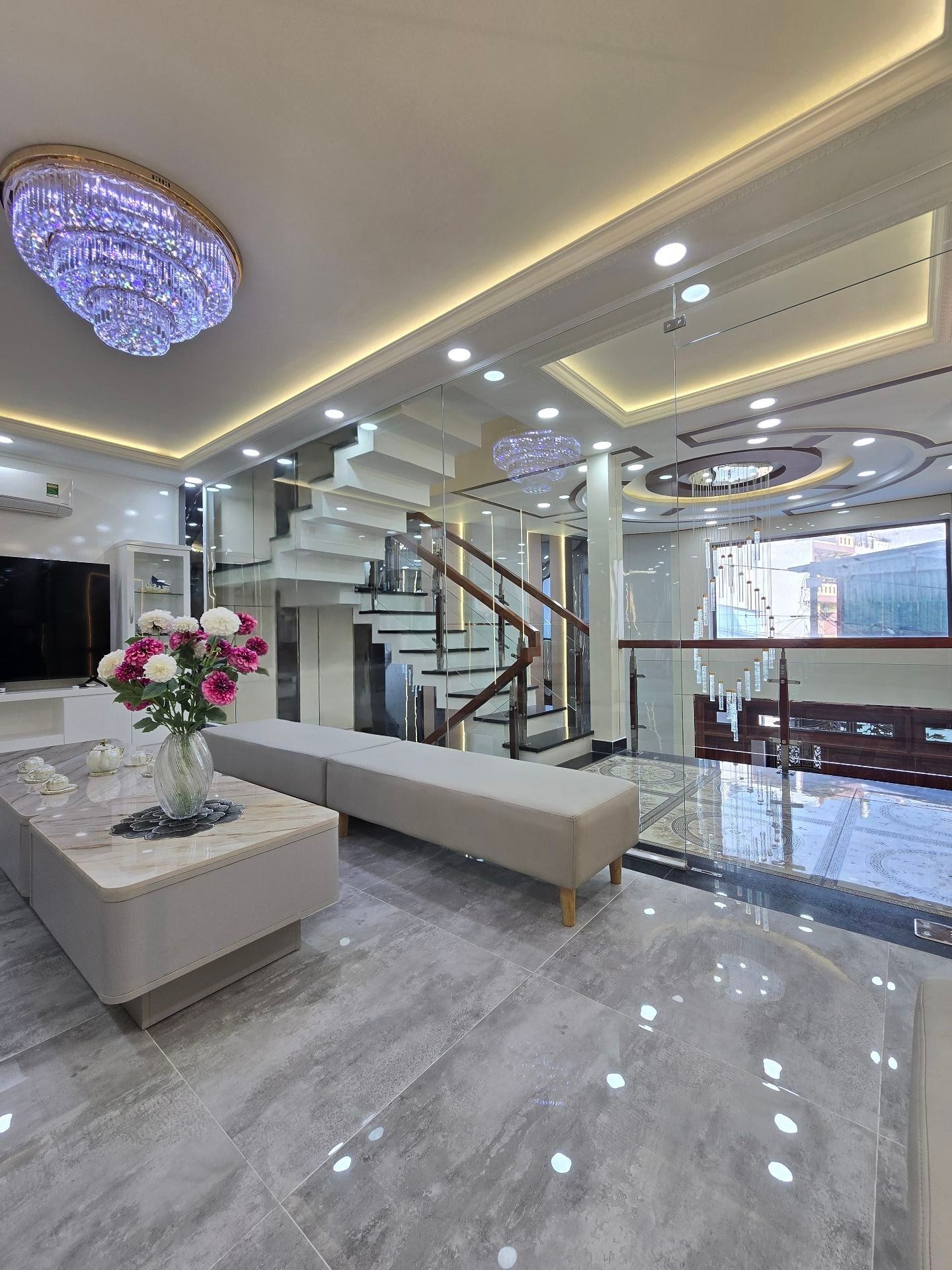 Nhà Phố 5 Tầng 2 Mặt Tiền Diện Tích 64m2 Xe Hơi Đậu Cửa Cách 11m Ra Lê Đức Thọ P13 Gò Vấp