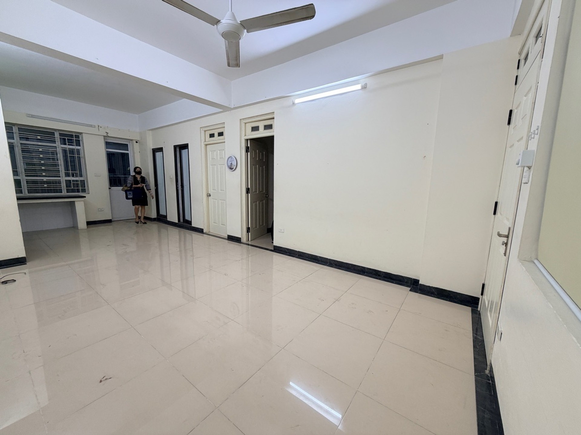Căn hộ 71m²Mỹ Đình 1, cạnh ĐH Thương mại, nhỉnh 6 tỷ!