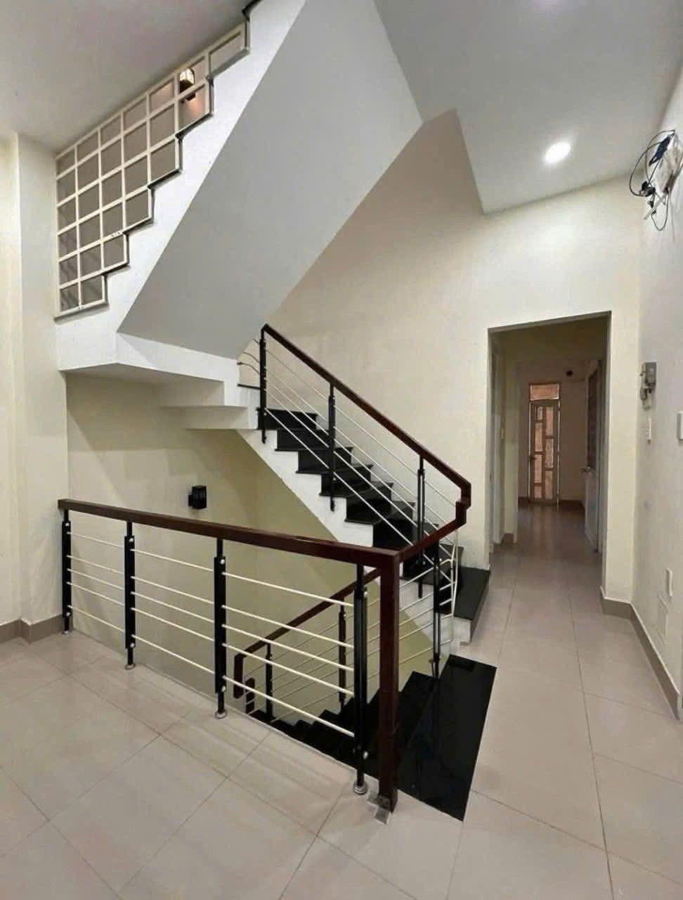 📌📌📌LÀM VIỆC TRỰC TIẾP GIÁ TỐT !!! Cho thuê nhà kiệt Lê Hồng Phong, Hải Châu
