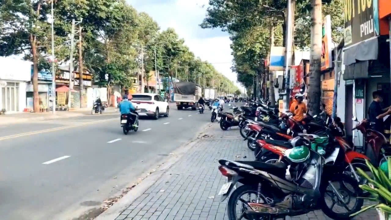 Mt kinh doanh Lê Hồng Phong-Phú Hoà cũ (phường Phú Lợi-TP.HCM) đang cho thuê 25tr/tháng,dt 800m2 gần lối chợ Phú Hoà hiếm rẻ