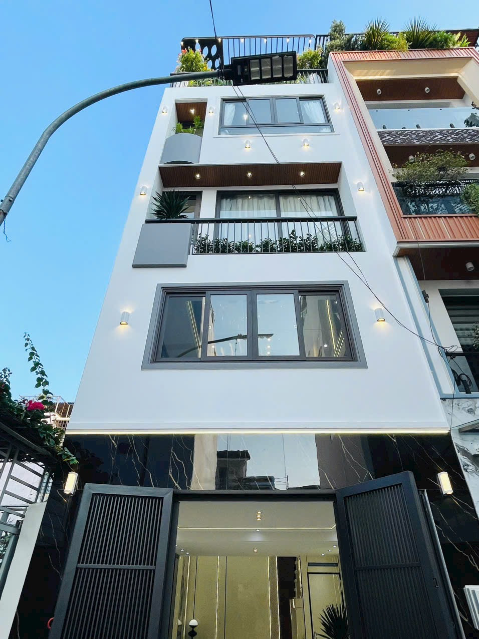 Hàng ngộp bán gấp 52m2, giá 2 tỷ 250 triệu Lê Lai, Phường 3, Gò Vấp đang cho thuê 14 triệu/tháng