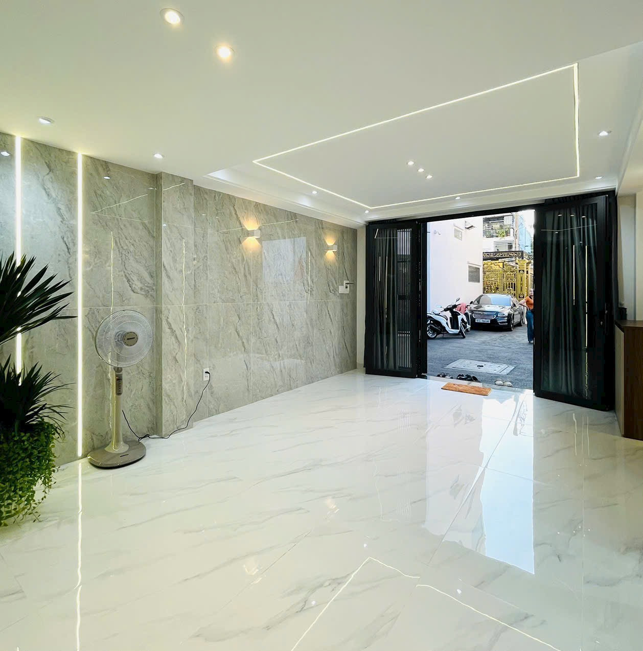 Hàng ngộp bán gấp 52m2, giá 2 tỷ 250 triệu Lê Lai, Phường 3, Gò Vấp đang cho thuê 14 triệu/tháng