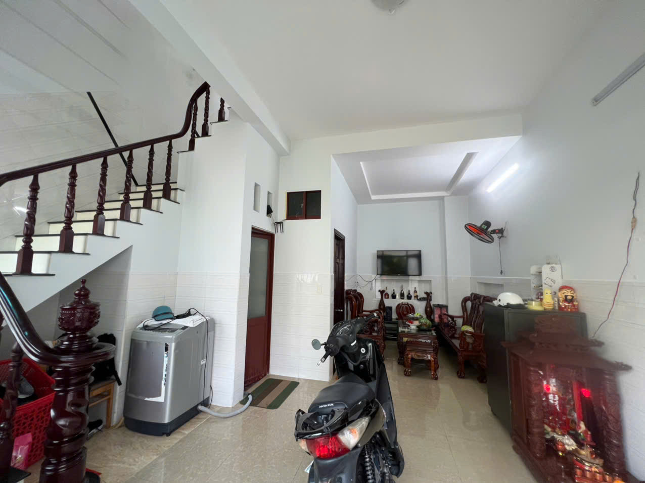BÁN NHÀ 1 TRỆT 2 LẦU HẺM LÊ LAI, TRUNG TÂM PHƯỜNG 4, GẦN BIỂN