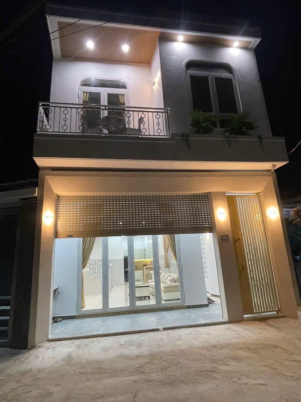 🏡 BÁN NHÀ SÁT BIỂN PHƯỚC HẢI – CÓ SẴN DÒNG TIỀN 18 TRIỆU/THÁNG
💵 MÀ GIÁ CHỈ : 4tỷ300 triệu ( Thương Lượng)