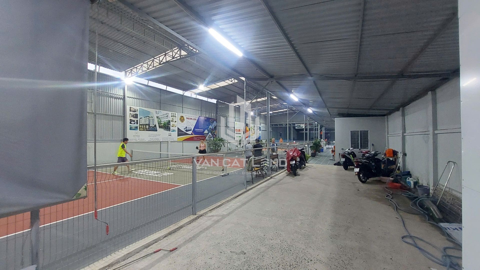 🏟️ SANG NHƯỢNG HOẶC CHO THUÊ NHÀ XƯỞNG 1.000M² – SẴN 5 SÂN PICKLEBALL – TRUNG TÂM THẮNG TAM 🏟️