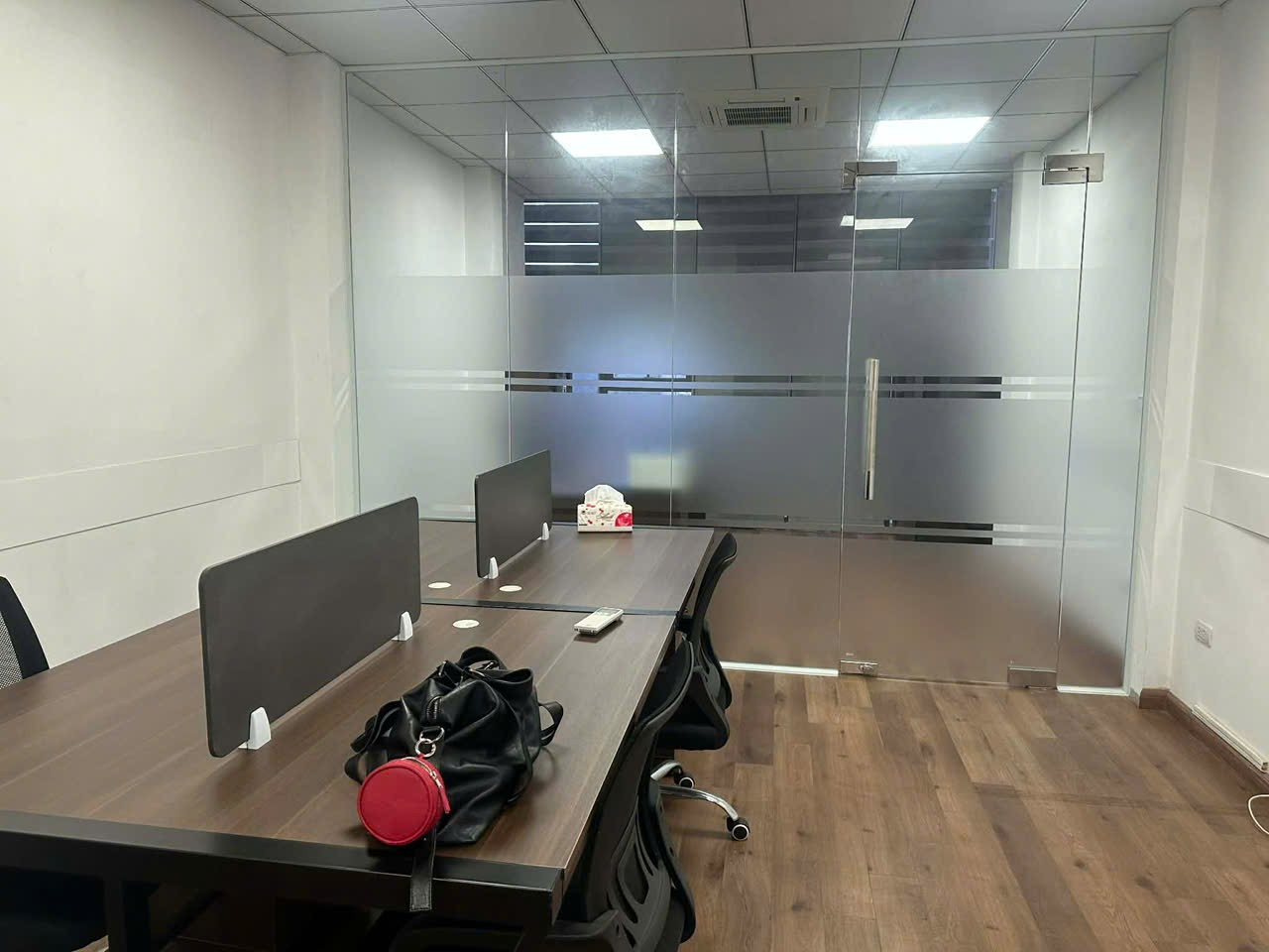 Cho Thuê Căn Hộ Tầng 2 - Đường Lê Quang Đạo - Mỹ Đình/ 50M² 2 Ngủ - Thang Máy -Full Nội Thất - Giá Thuê 12tr