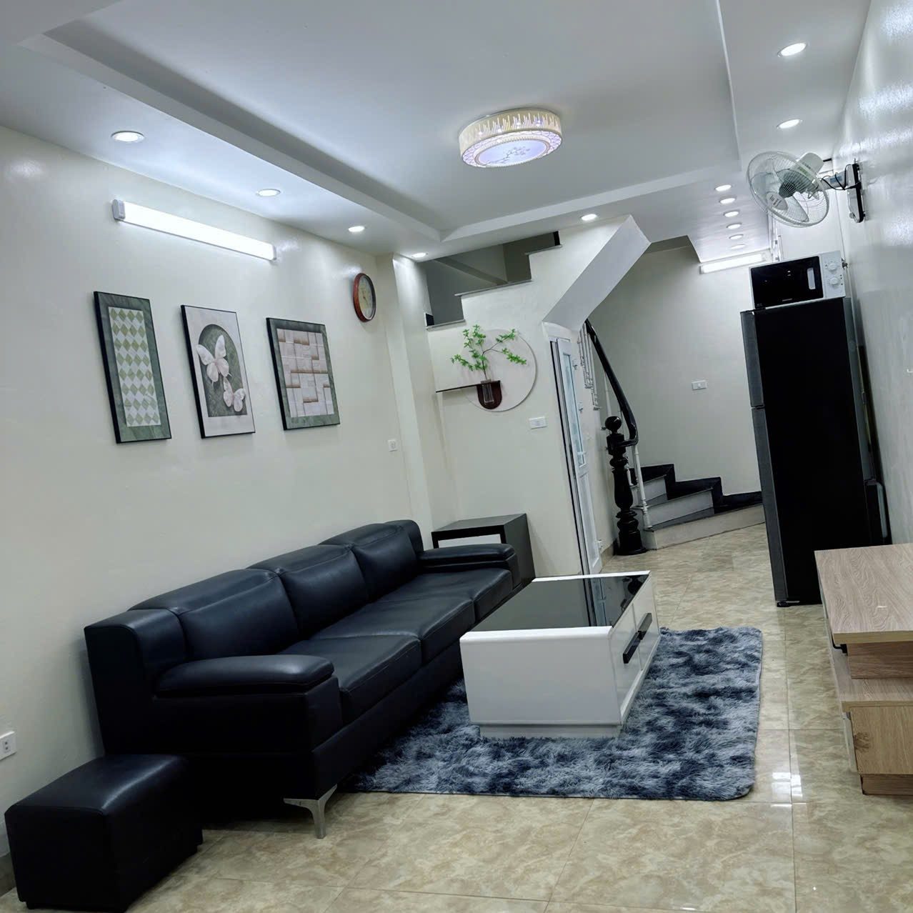 Cho thuê nhà ngõ 8 Lê Quang Đạo, Phú Đô quận Nam Từ Liêm 35M x 5T ĐẸP, FULL ĐỒ giá 14 triệu