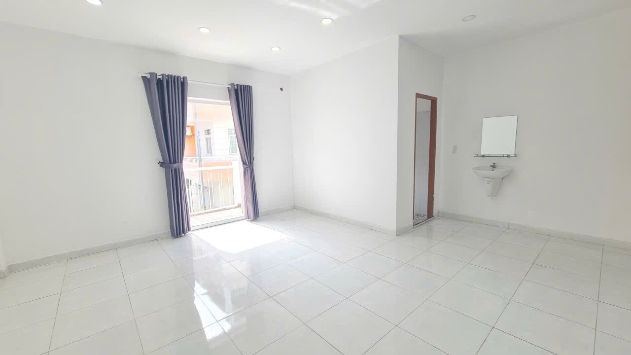 Cho thuê nhà nguyên căn trung tâm Thành Phố Mới