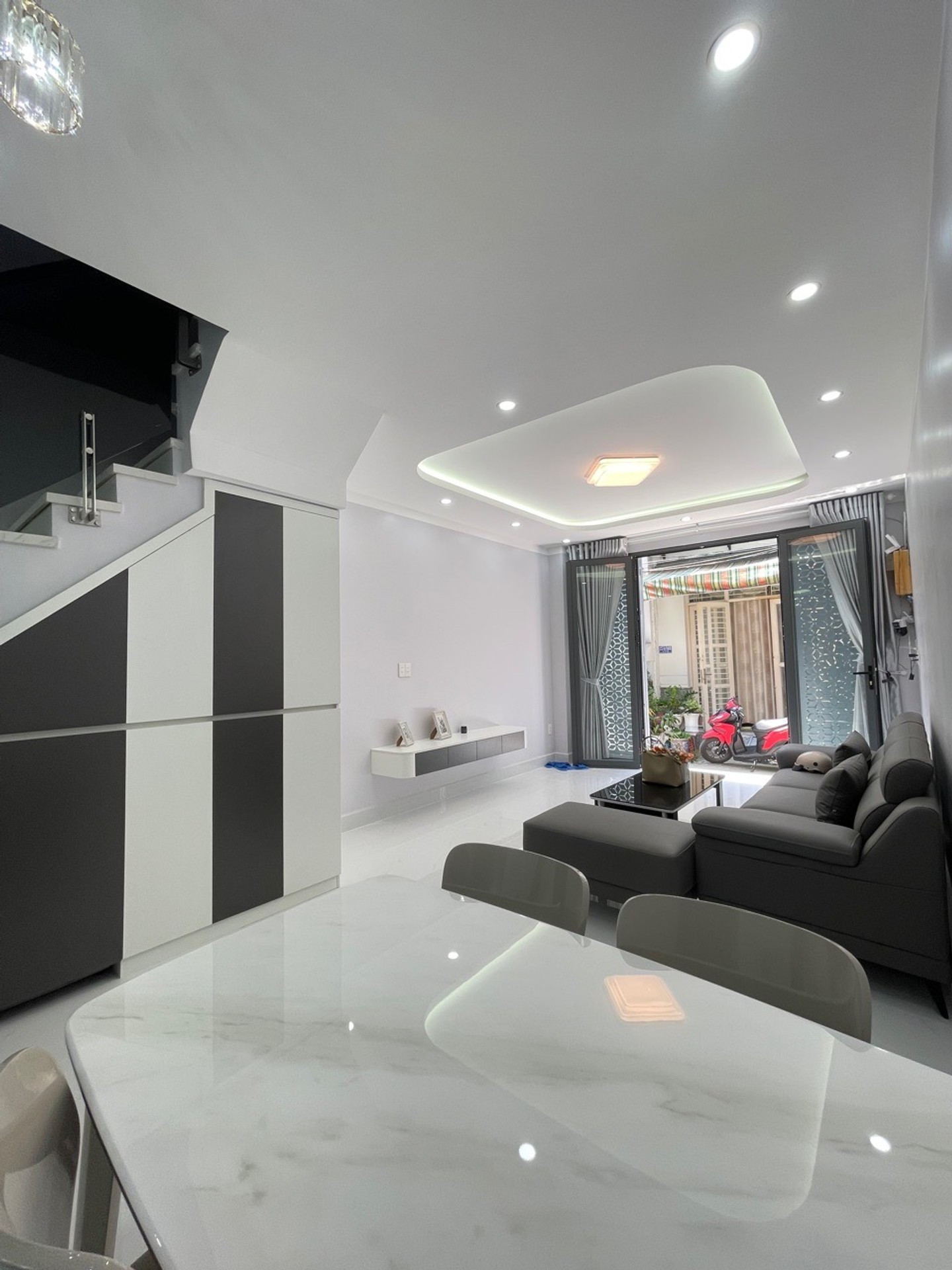 Bán Nhà Lê Tấn Bê Bình Tân 44m² (4x11m) – 2 Tầng Full Nội Thất Cao Cấp – Sổ Hồng Riêng – Chỉ 4.2 Tỷ