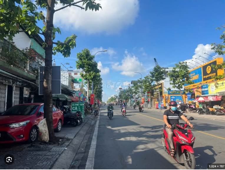 Bán mặt bằng kinh doanh MT đường Lê Thị Hà xã Tân Xuân huyện Hóc Môn TPHCM, DT: 9x45m.