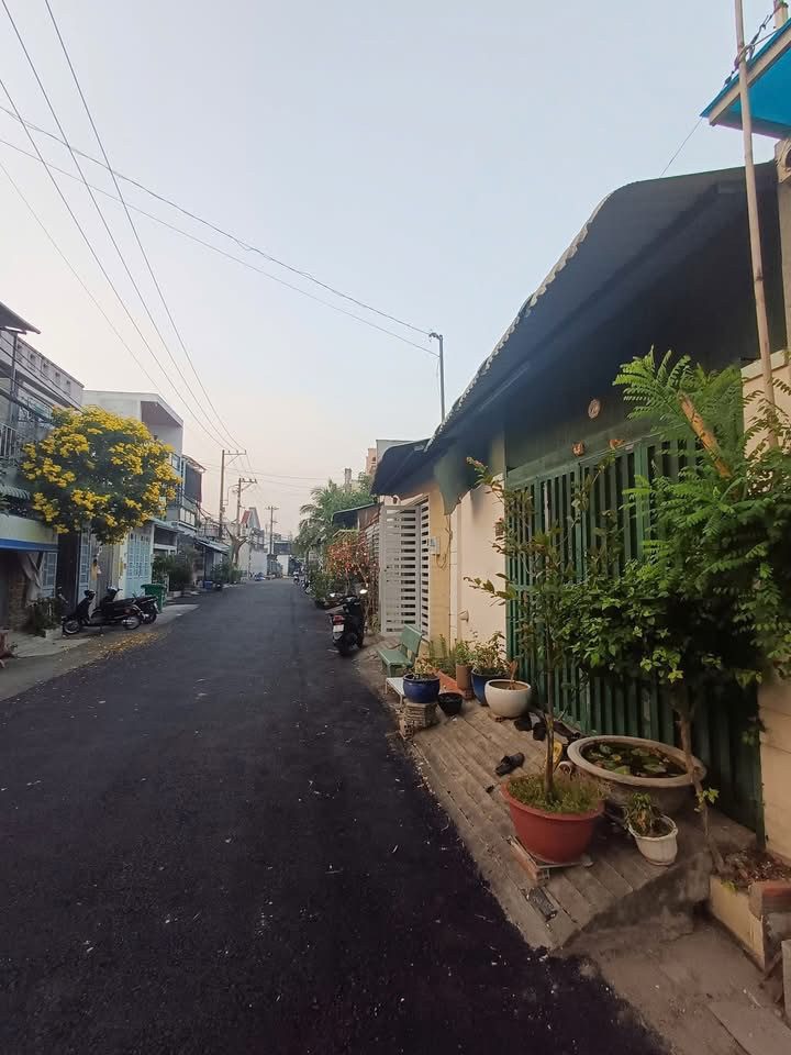 Chính chủ cần bán nguyên lô có 2 căn nhà