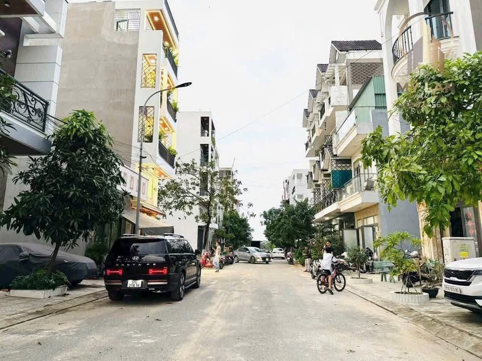 Đất Đẹp Tiện Xây Bán, Xây Ở, Ngay Trung Tâm Quận 12. Đường Lê Thị Riêng, Phường Thới An.