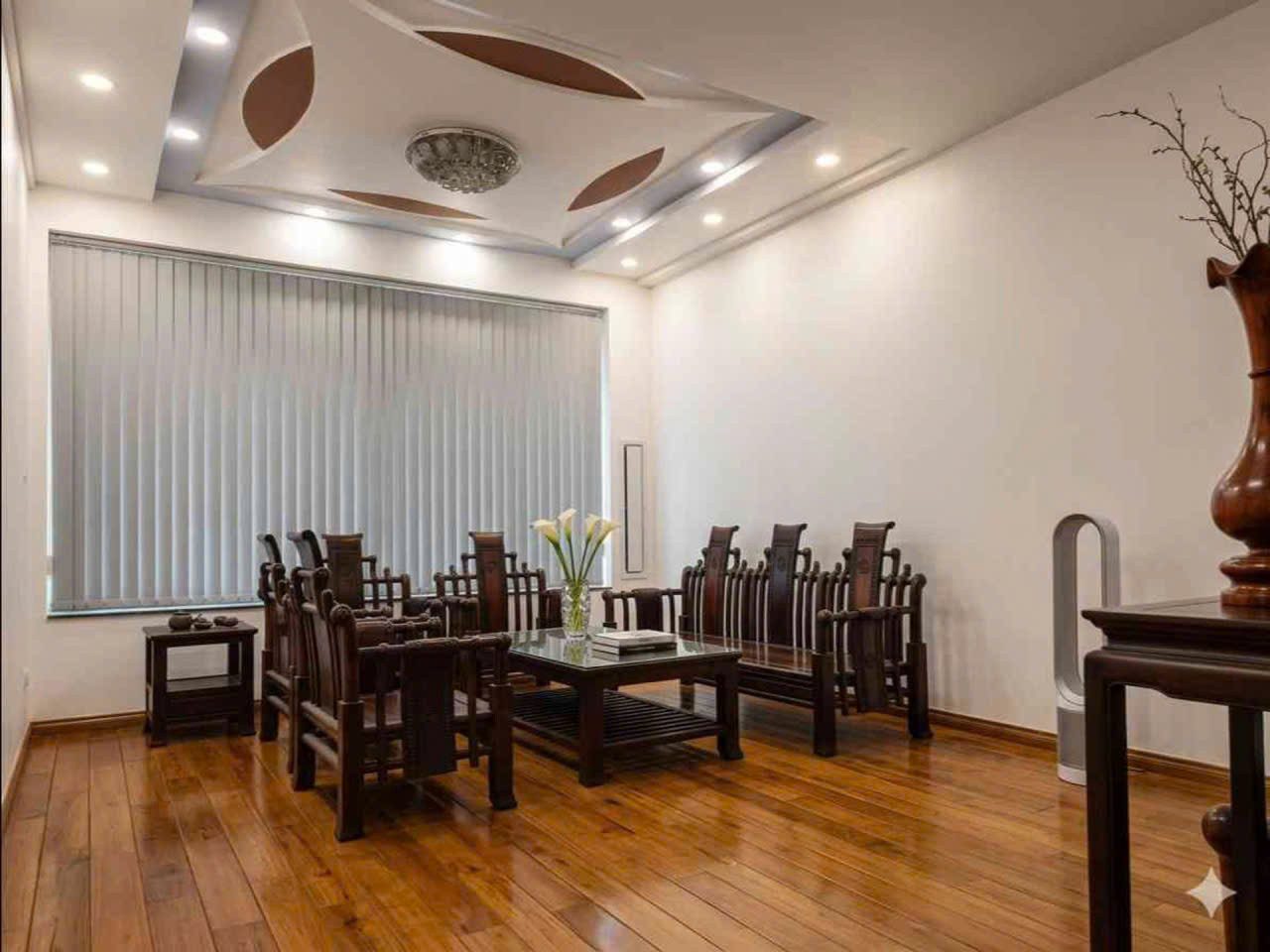 Bán nhà KDC Phú Nhuận Lê Thị Riêng Quận 12 4 tầng (5,7m x 20m ) hẻm xe hơi thông, giá 9.9 tỷ TL