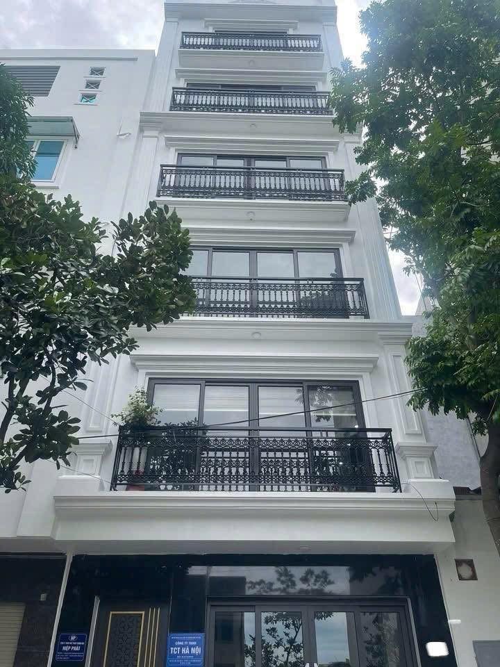 Bán nhà Ngõ 192 Lê Trọng Tấn, Hoàng Mai, Lô góc, ngõ thông, 6 tầng thang máy, ô tô qua, 50m2, 11 tỷ