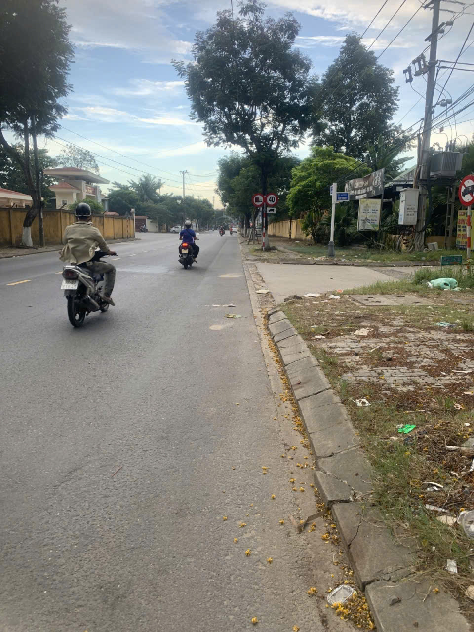 📌📌📌LÀM VIỆC TRỰC TIẾP GIÁ TỐT !!! ĐẤT LÊ TRỌNG TẤN GIÁ 5.5T