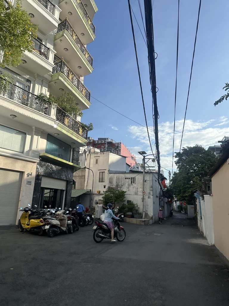🏡 BIỆT THỰ LÊ TRỰC - NGANG KHỦNG 15M - OTO NGỦ TRONG NHÀ - CHỈ 22TY TL