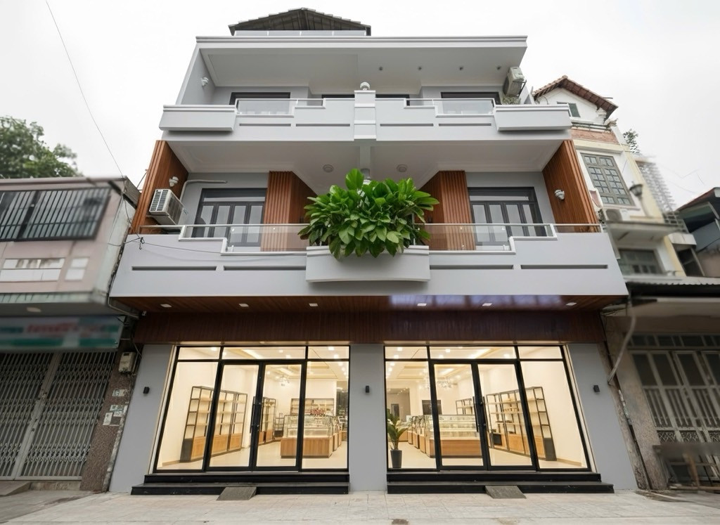 Bán nhà Phú Nhuận, Bán nhà Mặt tiền Lê Tự Tài 12 x 10 x 4 tầng , đủ phương án kinh doanh đa dạng , ở & cho thuê tốt