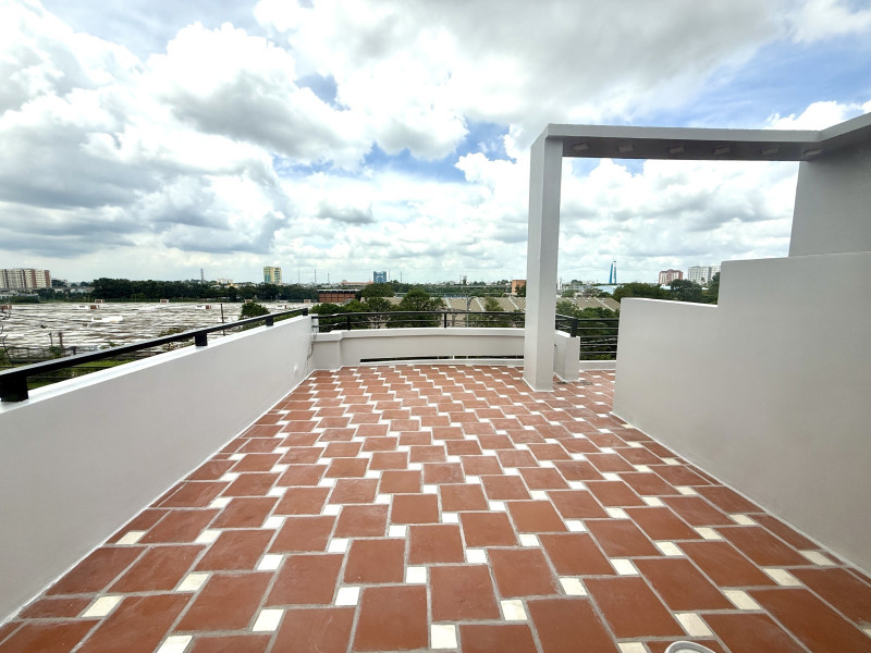 BÁN NHÀ MẶT TIỀN ĐƯỜNG LÊ VĂN CHÍ, LINH TRUNG - 130m2 - NGANG 8.5m - GIÁ 20.5 TỶ TL