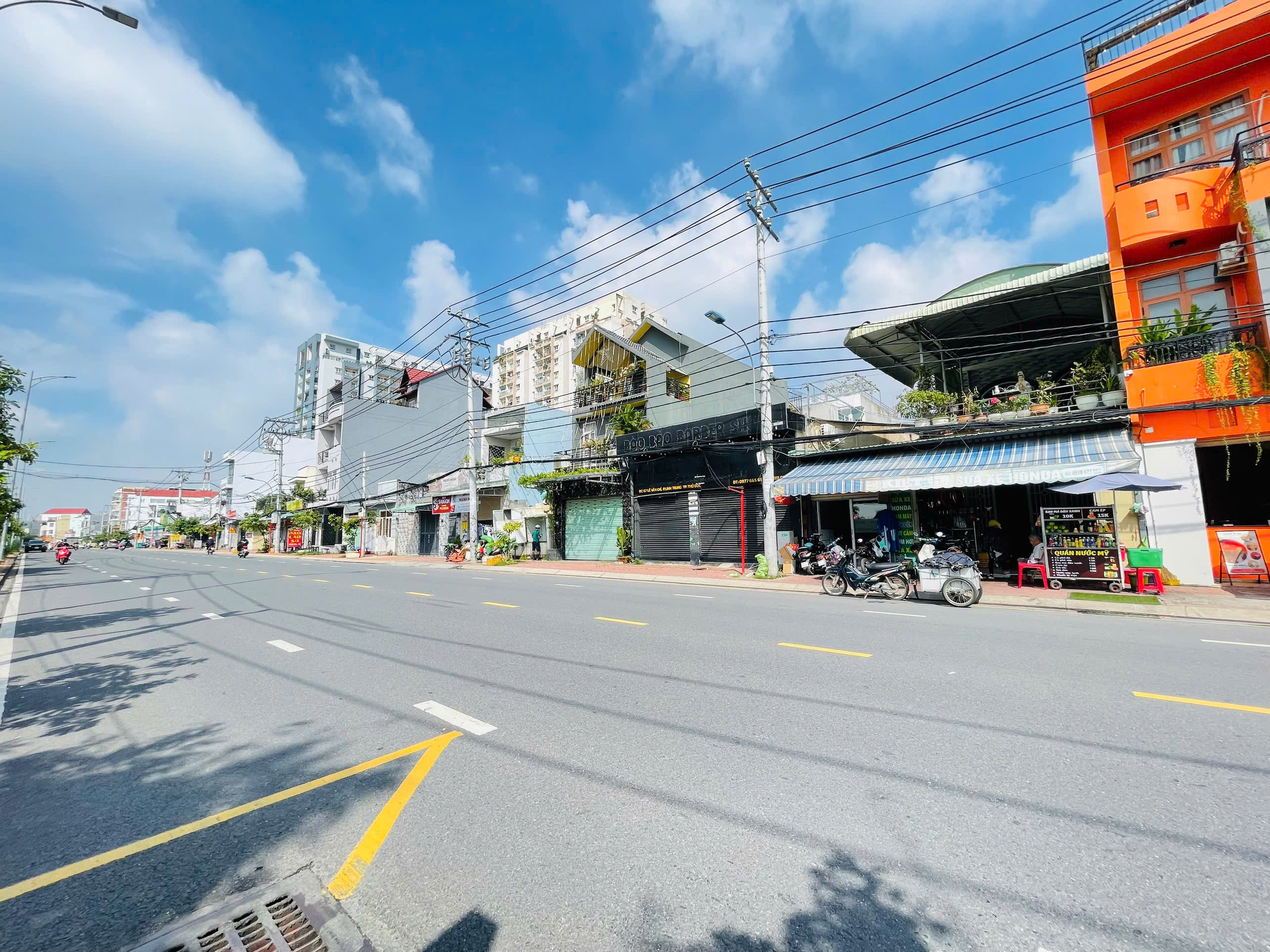 SIÊU PHẨM ĐẦU TƯ  NHÀ MẶT TIỀN LÊ VĂN CHÍ 8X16 4 TẦNG, 20 TỶ - LỢI NHUẬN CAO CHO NHÀ ĐẦU TƯ VÀ KINH DOANH THỦ ĐỨC!