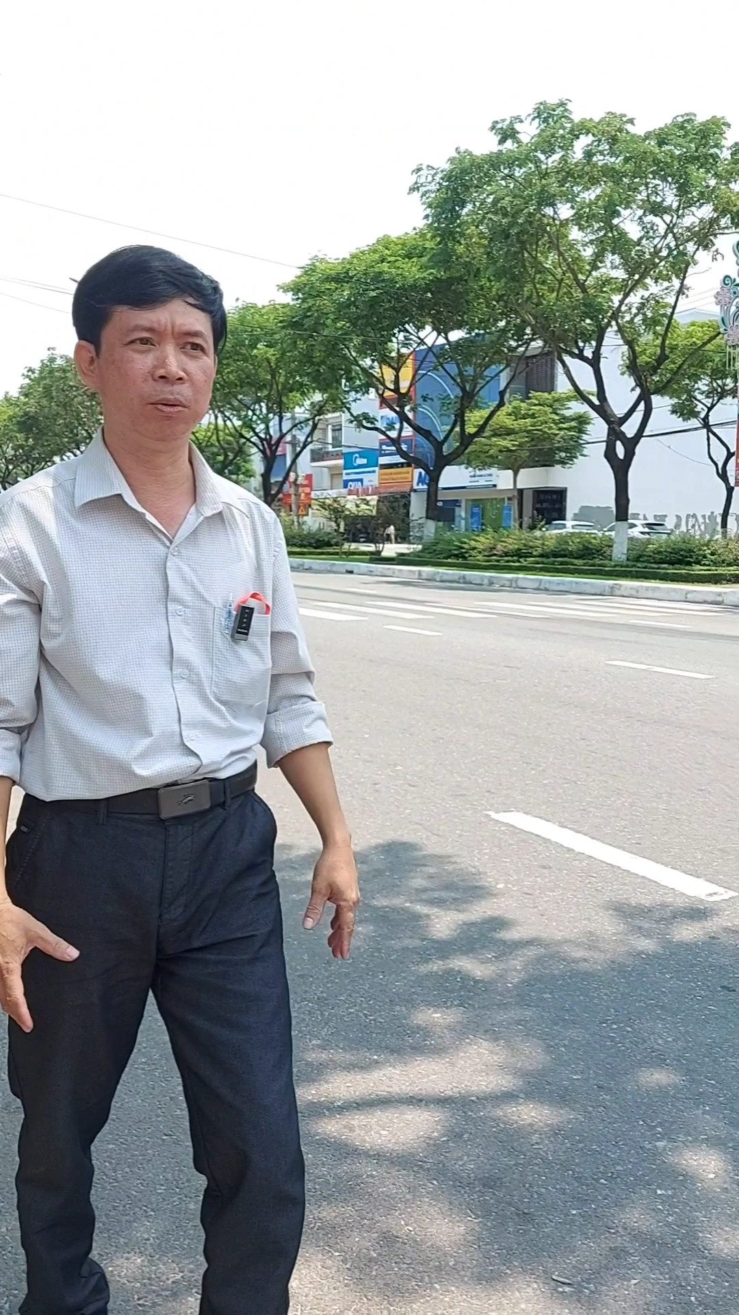 💥BÁN NHÀ 4 TẦNG MẶT TIỀN: ĐƯỜNG LÊ VĂN HIẾN – NGAY UBND  NGŨ HÀNH SƠN, ĐÀ NẴNG.