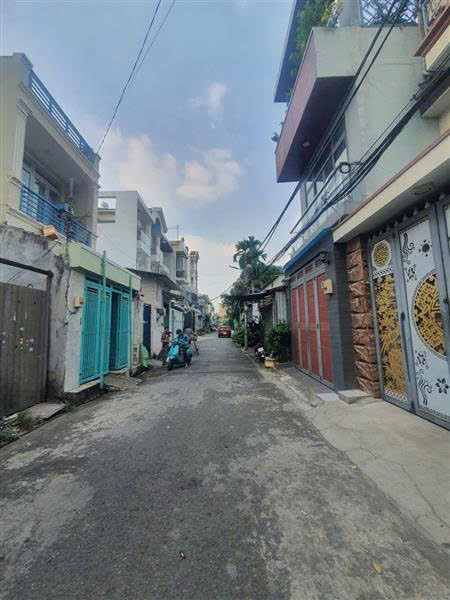 Bán nhà 80m² full thổ cư ngang 4m giá 8.59 tỷ tại Đường Lê Văn Quế Phường Bình Trị Đông