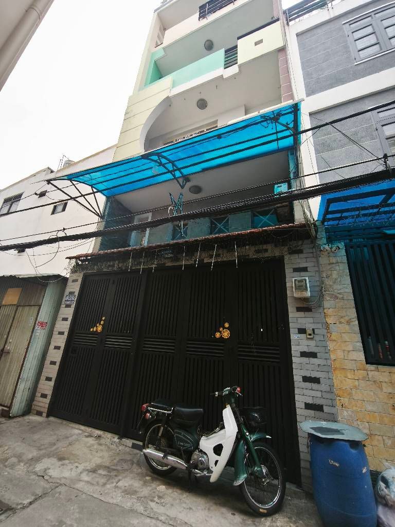 Nhà 5 tầng hẽm xe hơi, dòng tiền gấp bán