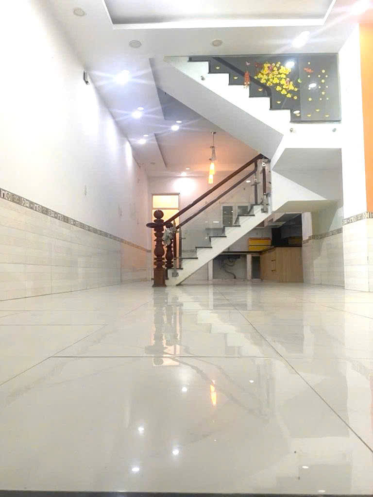 HẺM XE TẢI THÔNG - KHU PHỐ PHÂN LÔ BÀN CỜ