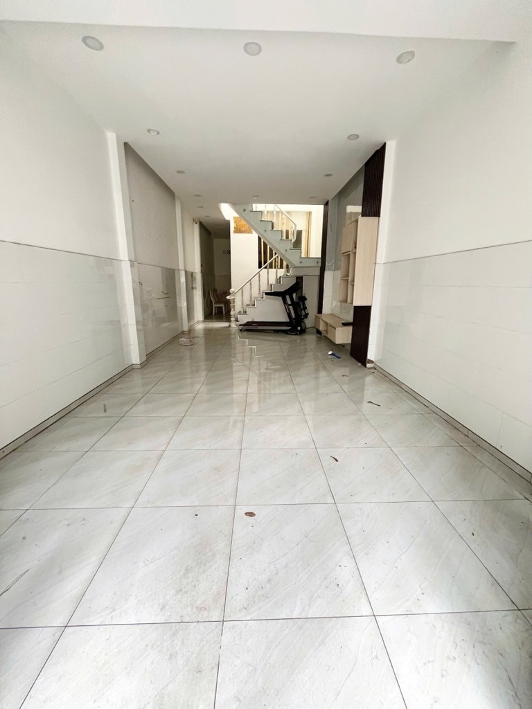 Nhà đẹp Liên Khu 10-11 - Hẻm 7m thông - Sát Ngã Tư Bốn Xã - Thu nhập 8tr/tháng