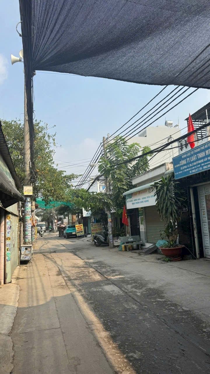 Bán nhà xưởng mặt tiền đường Liên khu 4-5 phường Bình Hưng Hòa B quận Bình Tân TPHCM, DT: 10x25m.