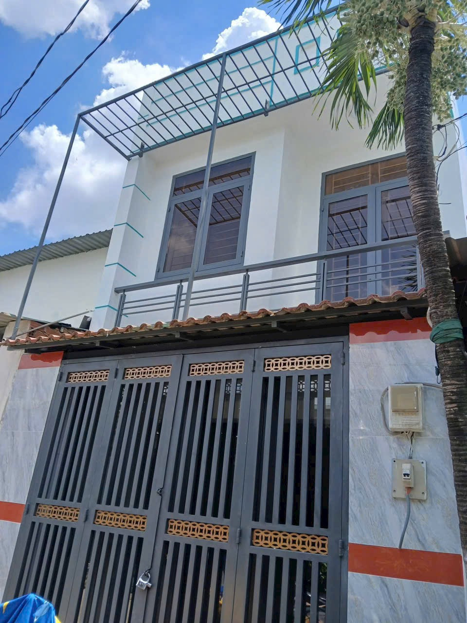 Nhà đẹp Cuối Liên Khu 4-5 Vĩnh Lộc B giáp Bình Tân.