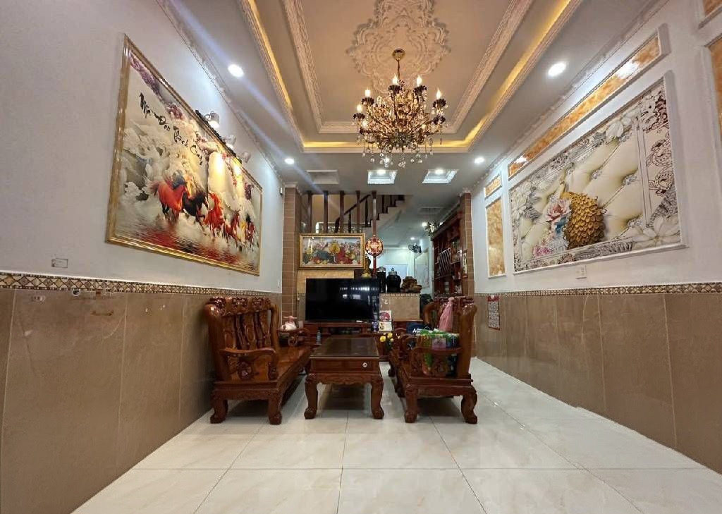 BÁN NHÀ ĐẸP SÁT TÂ.N KỲ TÂN QUÝ - KLG - ĐƯỜNG XE TẢI - 4PN - ( 4X17M )