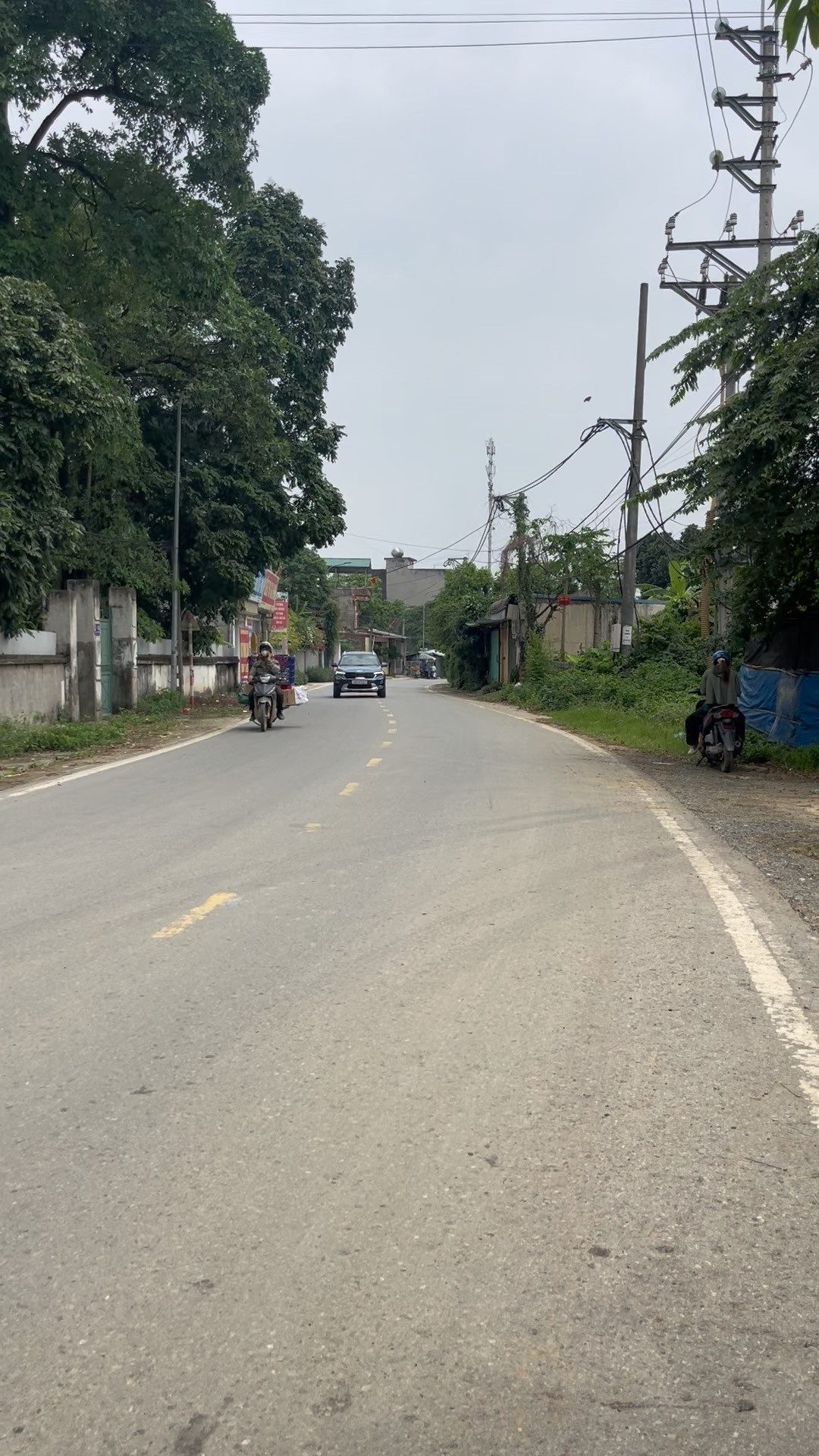 180m đất sát CNC Hòa Lạc dân cắt bán đơn giá chỉ hơn 20tr/m