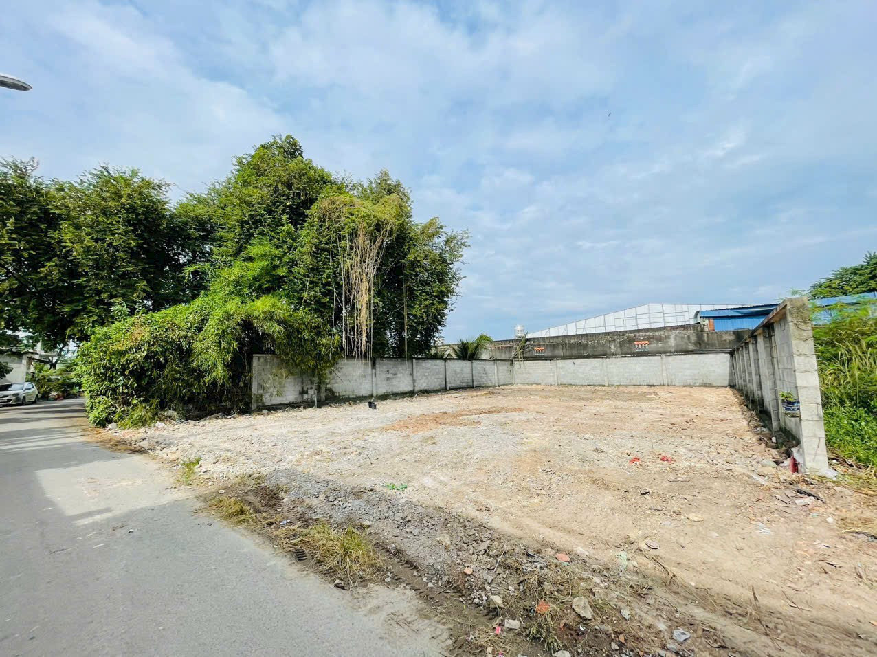 Đất thổ cư sát đường Liêu Bình Hương xã Tân Thông Hội Củ Chi TPHCM, DT: 12,5x23m.