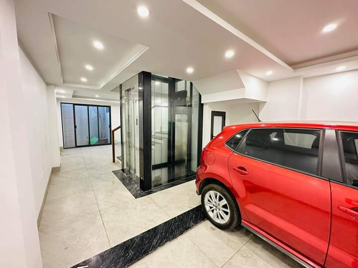 Phân lô liền kề Khu đô thị Bắc Linh Đàm, đường Đặng Xuân Bảng, Hoàng Mai, 5 tầng thang máy, ô tô, 80m2, 28.9 tỷ