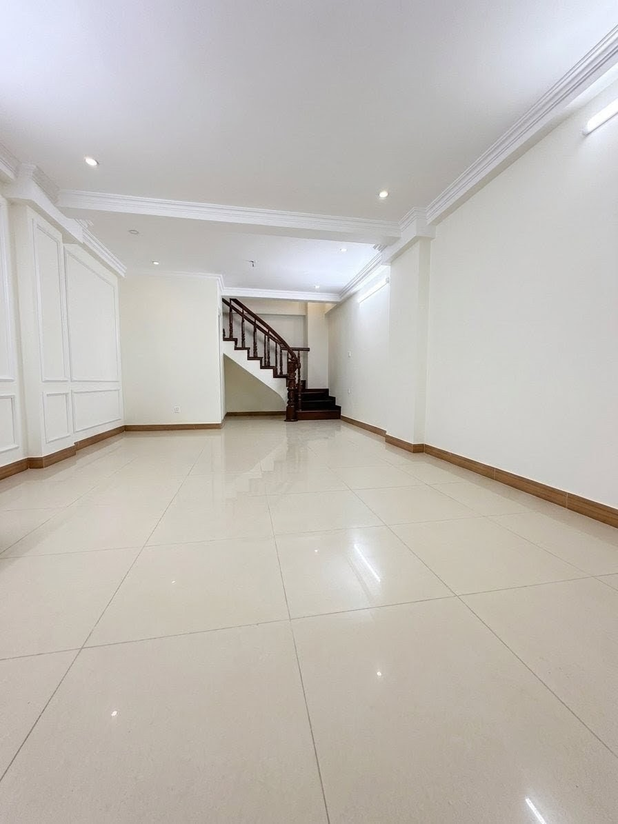 Nhà đẹp Linh Đàm 💥 Phân lô KĐT kiểu mẫu, ngõ ô tô tránh, kinh doanh – văn phòng, 45m2 x 6 tầng tầm 13 tỷ