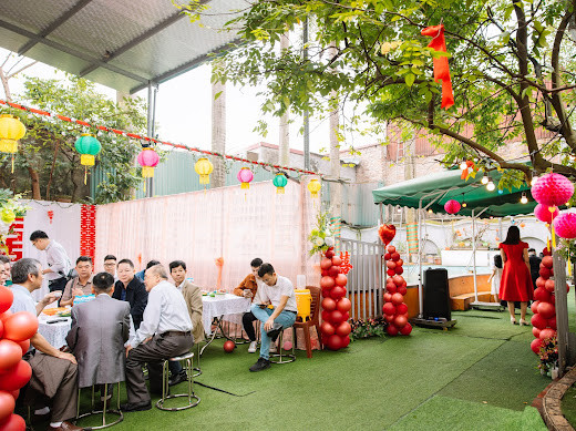 Cho thuê nhà + vườn mặt đường lĩnh nam 09042107 50