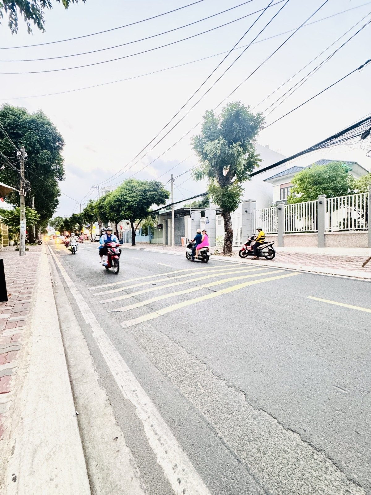 BÁN ĐẤT MẶT TIỀN ĐƯỜNG LINH TRUNG - 373m2 - GIÁ 27.5 TỶ